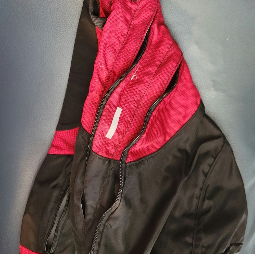 Victorinox Small Sling Teardrop Crossbody Bag
